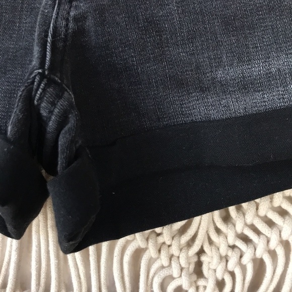 PAC SUN black denim high waisted sz US 23 shorts - Picture 3 of 7
